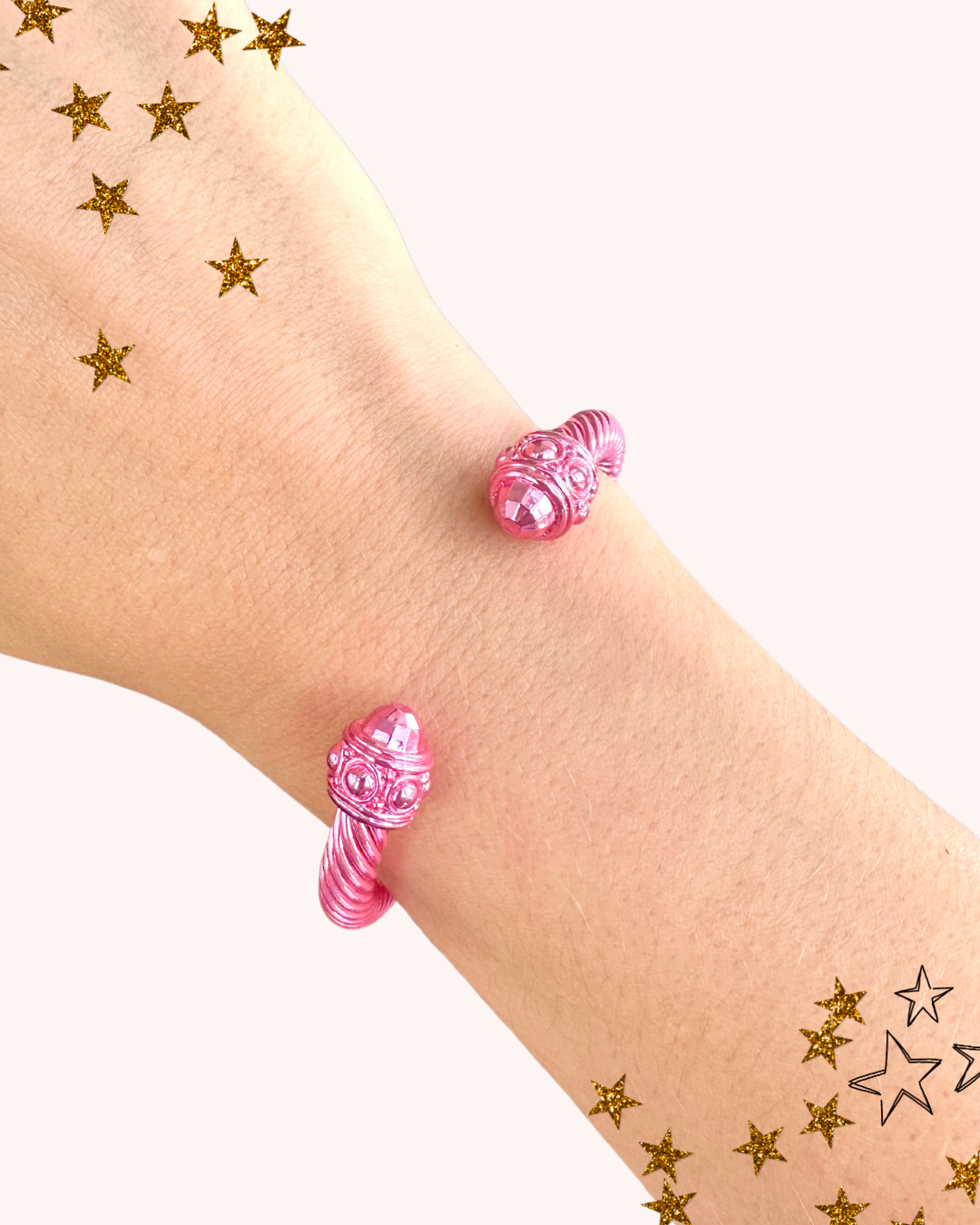 Daphney Cable Bracelet in Pink